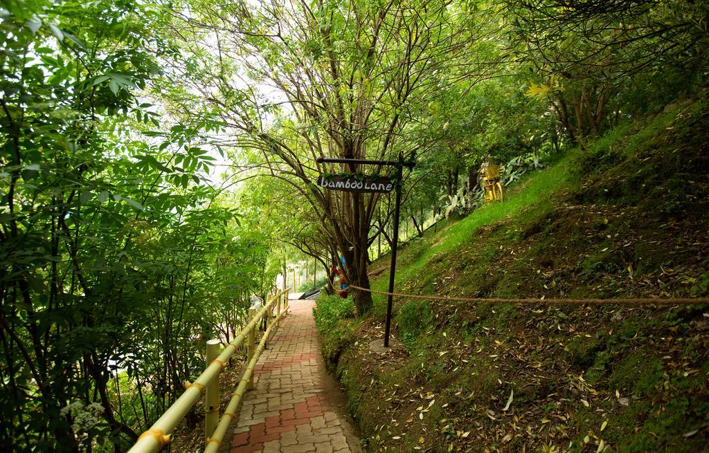 Pine Borough Inn Kodaikanal Dış mekan fotoğraf